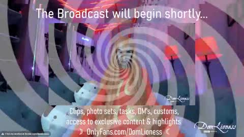 Snapshot of domlioness chatting on October 2025 11:20:01 PM DomLioness online show from October 2025 11:20:01 PM