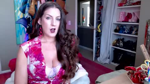 DommeTomorrow online show from January 2026 05:18:02 PM