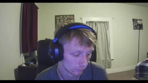 Snapshot of domohead0 chatting on June 2026 07:43:01 AM dom online show from June 2026 07:43:01 AM