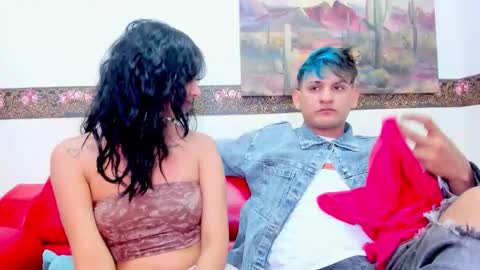 DONA Y CARL online show from January 2026 07:26:01 PM