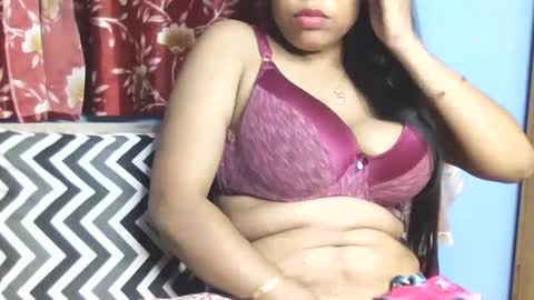 Dona online show from January 2025 05:45:02 PM