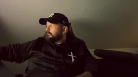 Snapshot of donchriiis chatting on October 2025 05:11:02 AM donchriiis online show from October 2025 05:11:02 AM