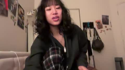 D2Creamy online show from January 2025 10:44:01 PM