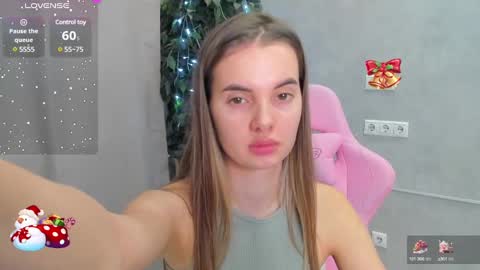 Snapshot of donnaaa_evans chatting on December 2024 03:08:02 AM Donna On GMT2 Mon-Fri 3-9 AM online show from December 2024 03:08:02 AM