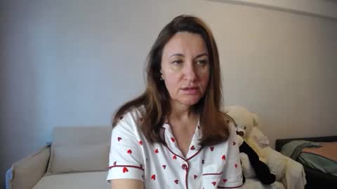 Tatiana 43 curvy sexy body and Joanna redhead 39 years online show from September 2025 12:10:01 PM
