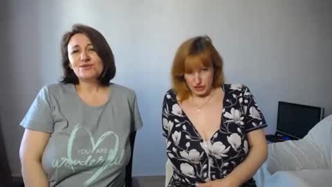 Tatiana 43 curvy sexy body and Joanna redhead 39 years online show from April 2026 07:47:02 AM
