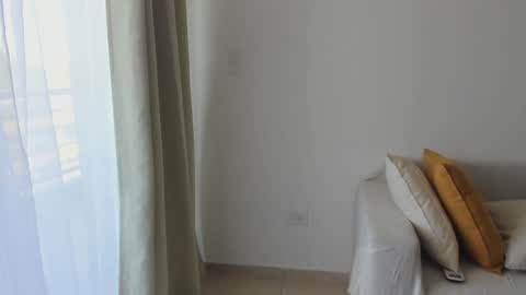 Donatella online show from December 2024 12:05:02 PM