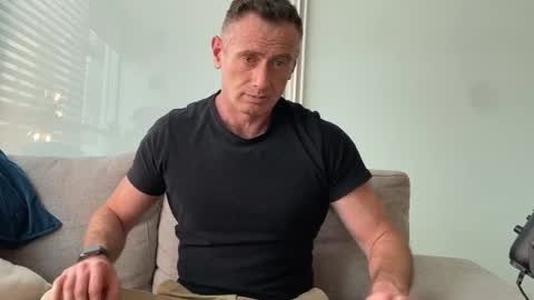 Donny online show from November 2025 10:19:01 PM