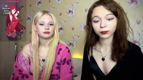 Nicole online show from December 2024 12:44:02 PM