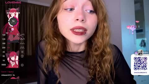 Nicole online show from November 2025 05:33:01 PM