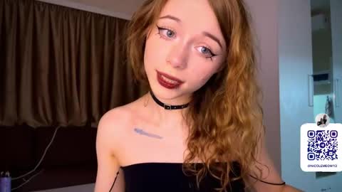 Nicole online show from November 2025 03:23:02 PM