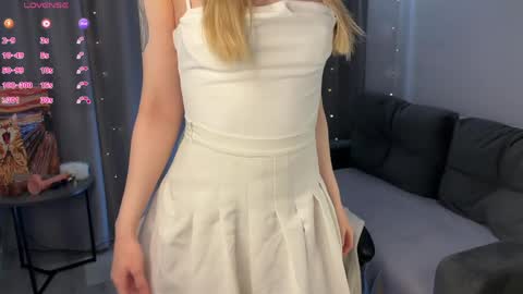 Ely online show from April 2026 10:56:02 PM