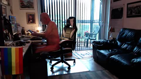 dopeleaf2 online show from October 2025 09:53:01 AM