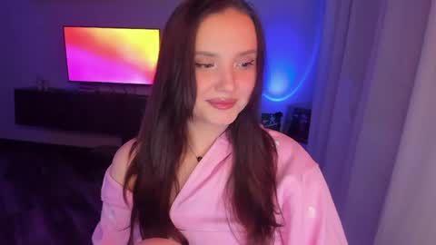 Dora Charmer online show from April 2026 04:45:02 PM