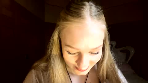 Anika online show from April 2026 09:38:01 PM