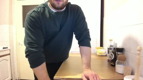 menu  below online show from December 2024 10:13:02 PM