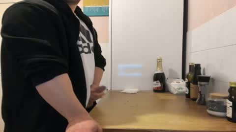 menu  below online show from April 2026 01:26:01 PM