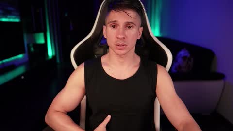 Dorian Reyes online show from September 2025 10:32:02 PM