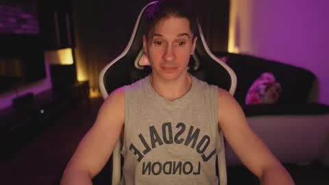 Dorian Reyes online show from March 2026 09:40:01 PM