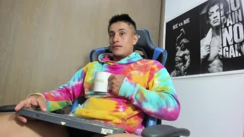 dorman_boy online show from April 2026 03:37:01 AM