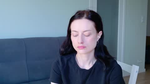 dormineaa online show from July 2026 06:33:02 AM