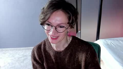 Dorothy Next stream on Monday at 3am-9am online show from February 2026 03:14:02 AM