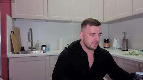 Snapshot of dosilasa chatting on September 2025 05:03:01 PM Sasha online show from September 2025 05:03:01 PM