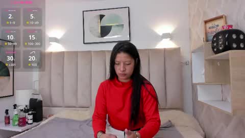 Vall  Lufan  online show from June 2026 07:27:01 PM