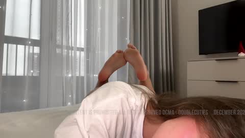 Lana  Eva  dont forget to give us a thumb up online show from December 2024 05:21:01 AM