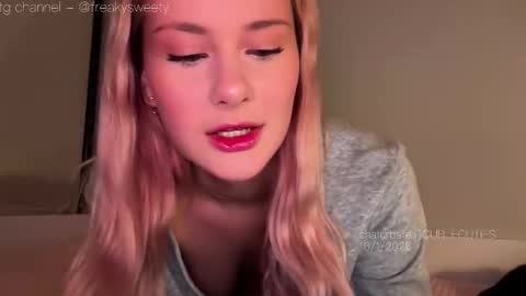 Lana  Eva  dont forget to give us a thumb up online show from January 2026 03:10:01 AM