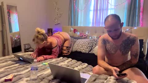 Chaz  Roxy Rain online show from March 2025 05:01:01 PM