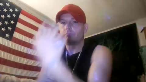 Snapshot of dougiebisme chatting on May 2026 03:55:02 AM dougiebisme online show from May 2026 03:55:02 AM