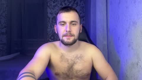 douglas_666 online show from December 2025 08:25:01 PM