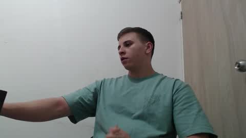 Snapshot of draco_boy2000 chatting on March 2026 11:15:01 PM draco_boy2000 online show from March 2026 11:15:01 PM