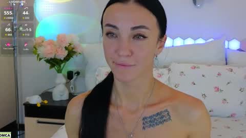 Snapshot of dragoncutey chatting on September 2025 05:45:01 PM Katya online show from September 2025 05:45:01 PM