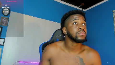 ---Drake--- online show from February 2025 07:12:02 PM