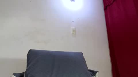 Snapshot of drakesonxx chatting on February 2025 07:39:01 PM Andrs  Independent Model online show from February 2025 07:39:01 PM