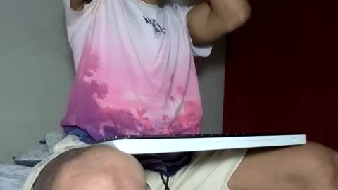 Snapshot of drakesonxx chatting on September 2025 10:39:02 AM Andrs  Independent Model online show from September 2025 10:39:02 AM