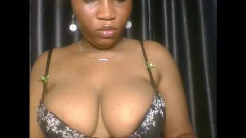 dramadoll_ online show from November 2025 07:49:02 PM