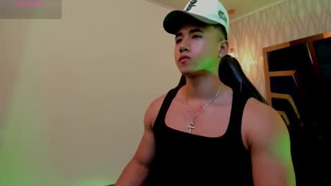 Snapshot of draven_marceaux chatting on October 2025 01:14:02 AM Draven online show from October 2025 01:14:02 AM