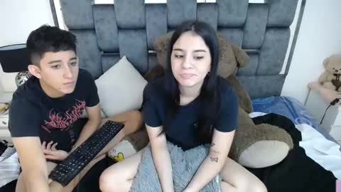 -- nicolle and jhon -- online show from March 2025 08:41:02 AM