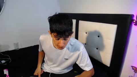 -- nicolle and jhon -- online show from September 2025 07:18:02 AM