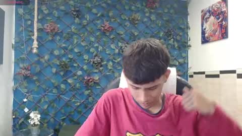 Snapshot of draxblade chatting on December 2025 08:04:01 PM DraxBlade online show from December 2025 08:04:01 PM