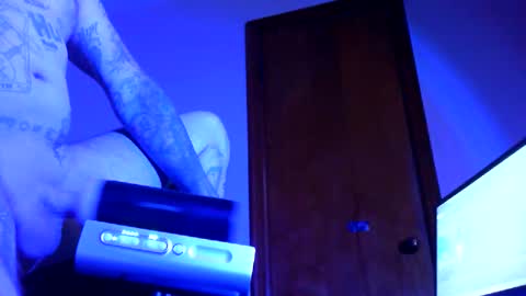 dreaded_folks online show from June 2026 09:03:01 AM
