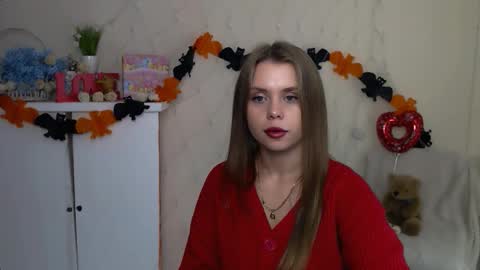 Mari online show from October 2025 07:05:02 AM