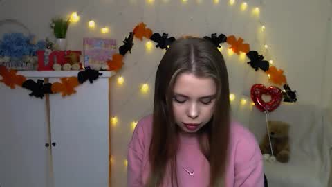 Mari online show from October 2025 05:27:02 AM