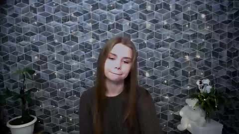 Mari online show from December 2025 06:21:01 AM