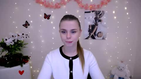 Mari online show from February 2026 06:20:02 AM