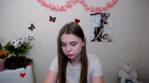 Mari online show from March 2026 07:58:02 AM