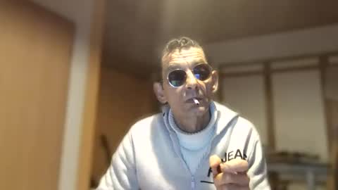 Dreambob online show from November 2025 03:05:01 PM